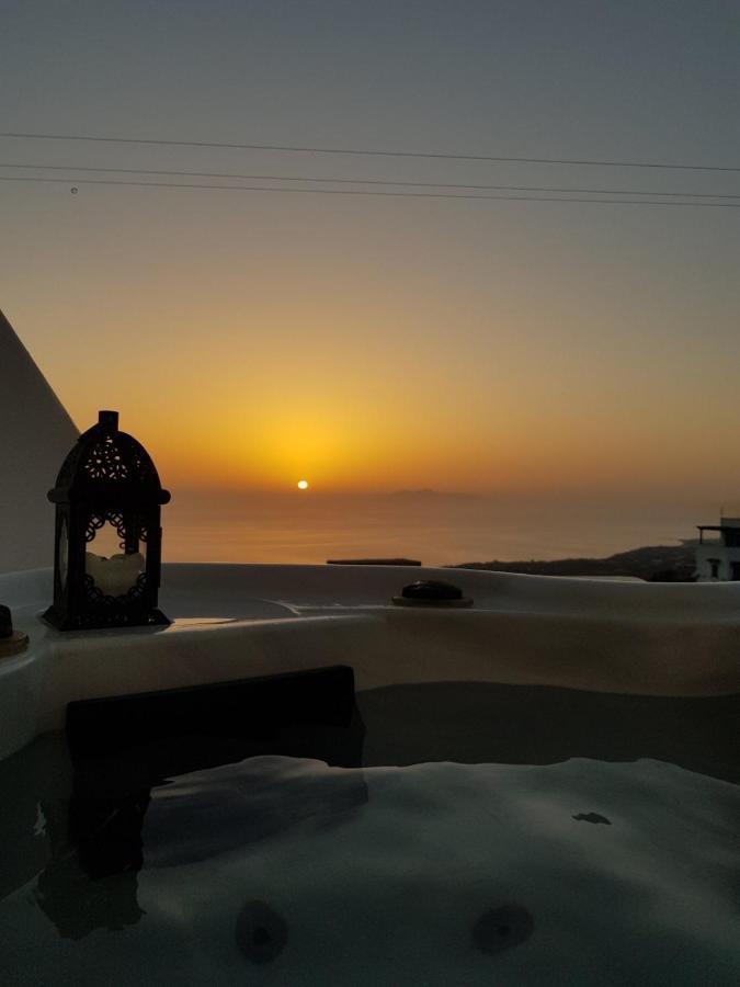 White Utopia Apartments And Maisonettes Imerovigli (Santorini) Exterior photo